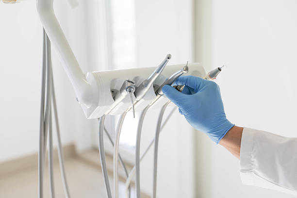 24/7 Emergency Teeth Whitening experts in Glasgow Village, MO